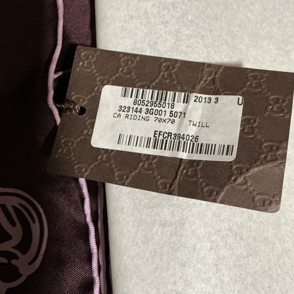 Gucci silk scarf - Picture 6 of 6